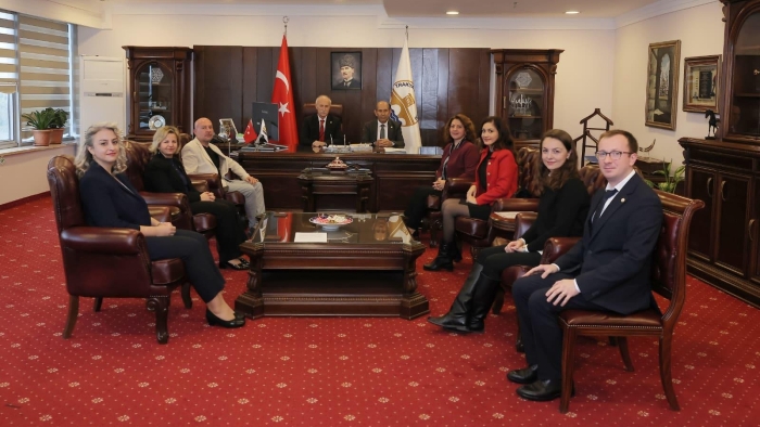 TÜBİTAK BAŞARISI GÖSTEREN ÖĞRETİM ÜYELERİNE KUTLAMA