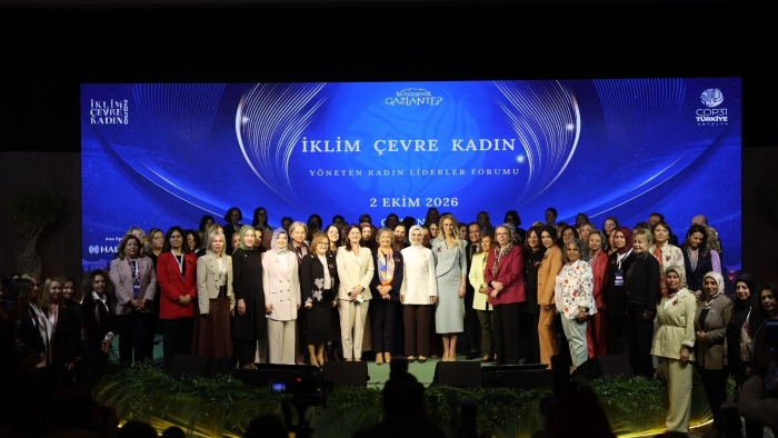 BAŞKAN GENCAN YÖNETEN KADINLAR FORUMU’NDA KONUŞTU