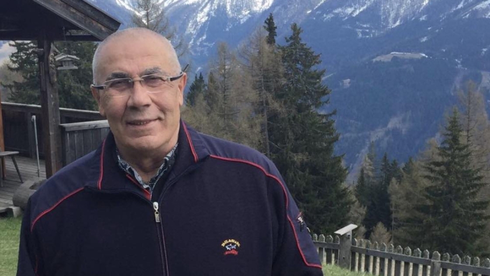 ETV’NİN ‘EFSANE PATRONU’ İZZET BEY’İ KAYBETTİK