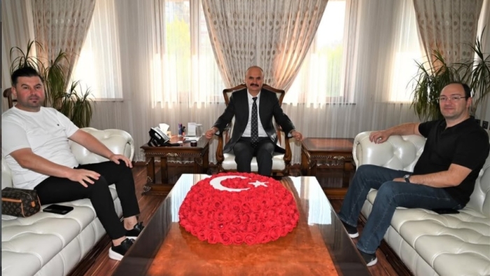 KEÇECİZADE’DEN VALİ EKREM CANALP’E ÖZEL ZİYARET