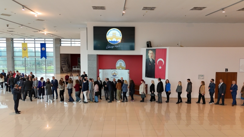 TÜ’DE BAYRAMLAŞMA TÖRENİ GERÇEKLEŞTİRİLDİ