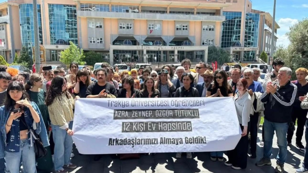 TUTUKLU ÖĞRENCİLERE TAHLİYE KARARI SEVİNÇLE KARŞILANDI