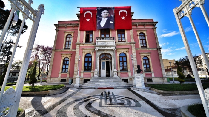 EDİRNE BELEDİYESİ’NDEN ÖNEMLİ ADIM: ZÜBEYDE HANIM KADIN MERKEZİ’NDE ÜCRETSİZ PSİKOLOG HİZMETİ BAŞLADI!