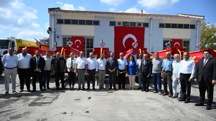 ‘21 SU TANKERİ, KÖYLERE TESLİM EDİLDİ’