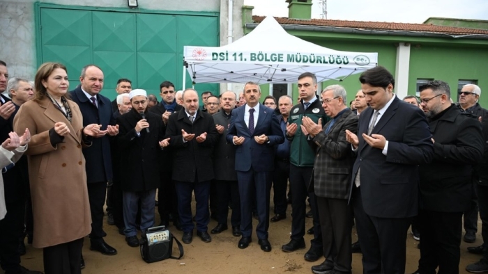 VALİ SEZER: “EDİRNE’MİZ İÇİN ÖNEMLİ BİR YATIRIMI DAHA HAYATA GEÇİRİYORUZ”