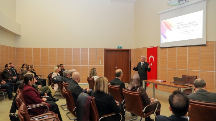 TÜ KALİTE KOMİSYONU ÇALIŞMA GRUPLARI YILSONU DEĞERLENDİRME TOPLANTISI GERÇEKLEŞTİRİLDİ