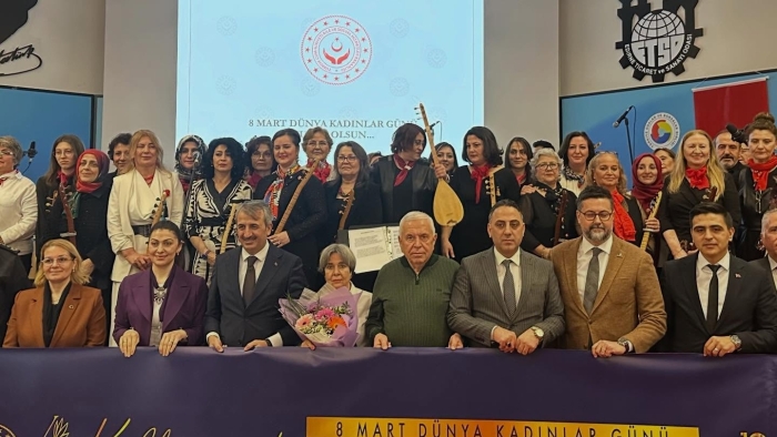 ‘KADIN TÜRKÜLERİ KONSERİ’ ETSO’DA SAHNELENDİ