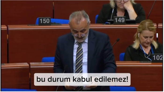 MİLLETVEKİLİ AKALIN: “RAPORDA NEDEN ‘TÜRK’ İFADESİNİN KULLANILMADIĞINI AÇIKÇA SORDUM. ANCAK BU SORUMA CEVAP VERİLMEDİ”