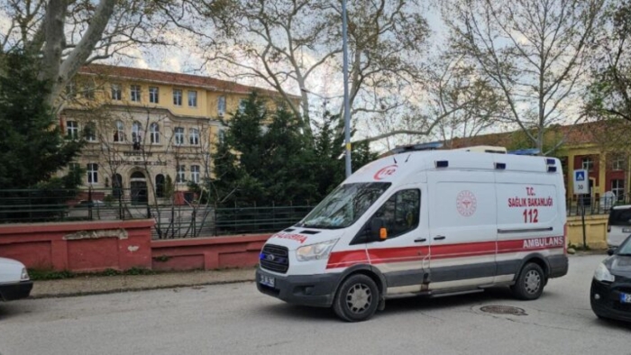 LİSE BAHÇESİNDE KAN DONDURAN CİNAYET
