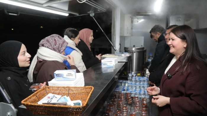 BAŞKAN FİLİZ GENCAN’DAN RAMAZAN MESAİSİ: "DAYANIŞMAYI DÜN OLDUĞU GİBİ BUGÜN DE BİRLİKTE BÜYÜTECEĞİZ"